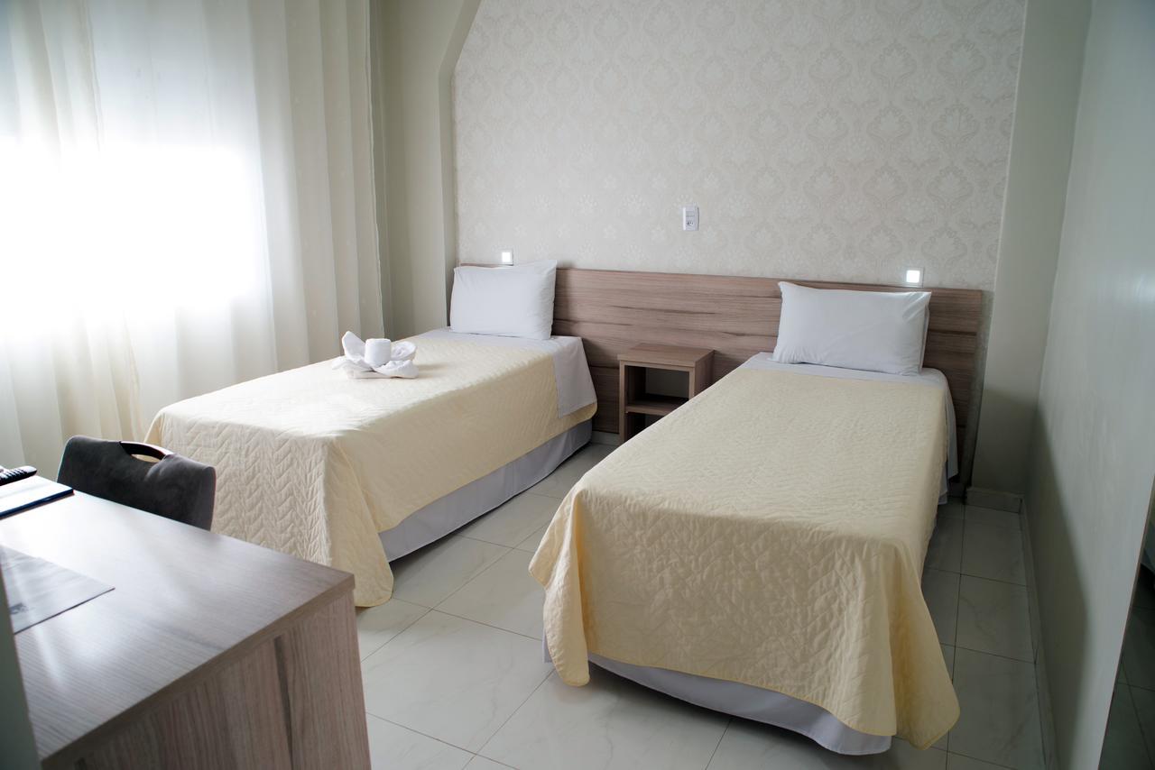 Aj Hotel Chapeco - Facil Acesso Patio Shopping E Rotula Da Bandeira Luaran gambar